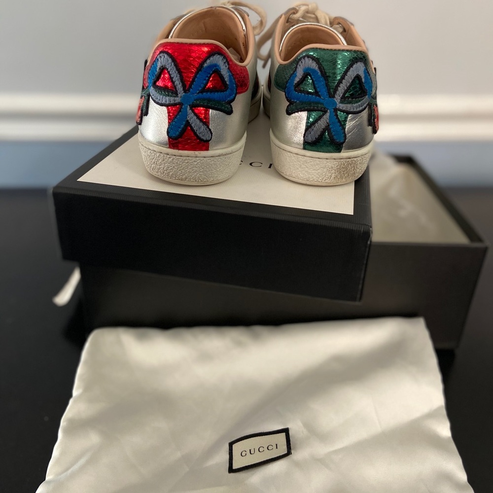 Gucci Casual Sneaker size 37 1/2 lightly worn - Picture 3 of 15